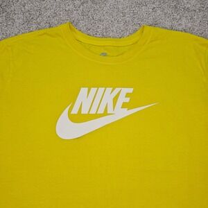 Nike The Nike Tee‎ XXL Womens Yellow Short Sleeve T Shirt Swoosh Graphic